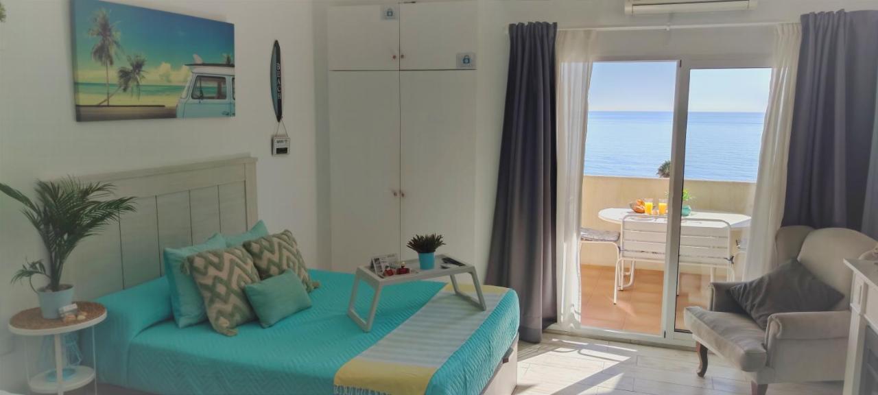 El Estudio De La Playa Benalbeach Holidays Deluxe Benalmádena Eksteriør bilde
