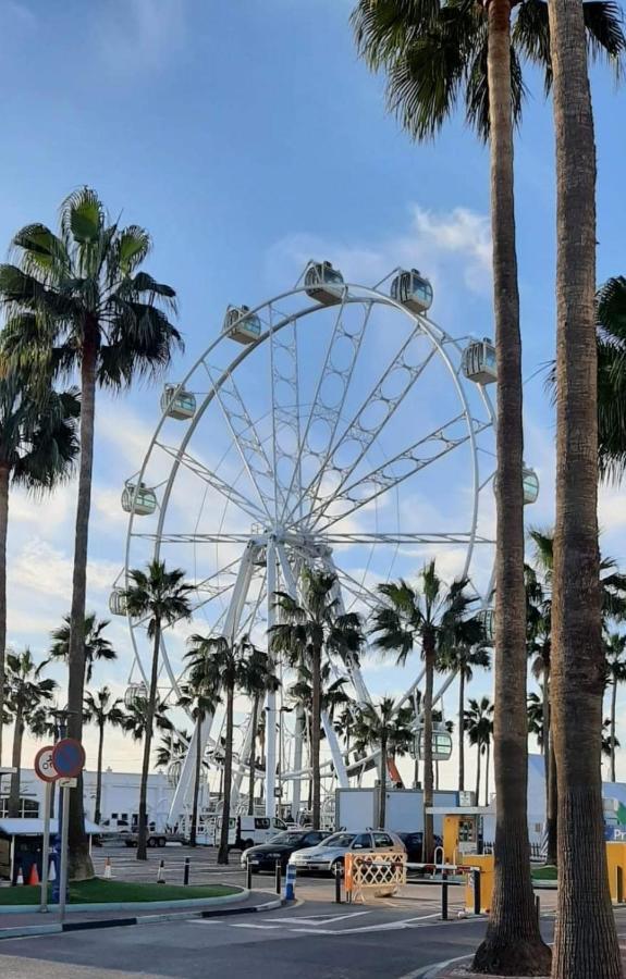 El Estudio De La Playa Benalbeach Holidays Deluxe Benalmádena Eksteriør bilde