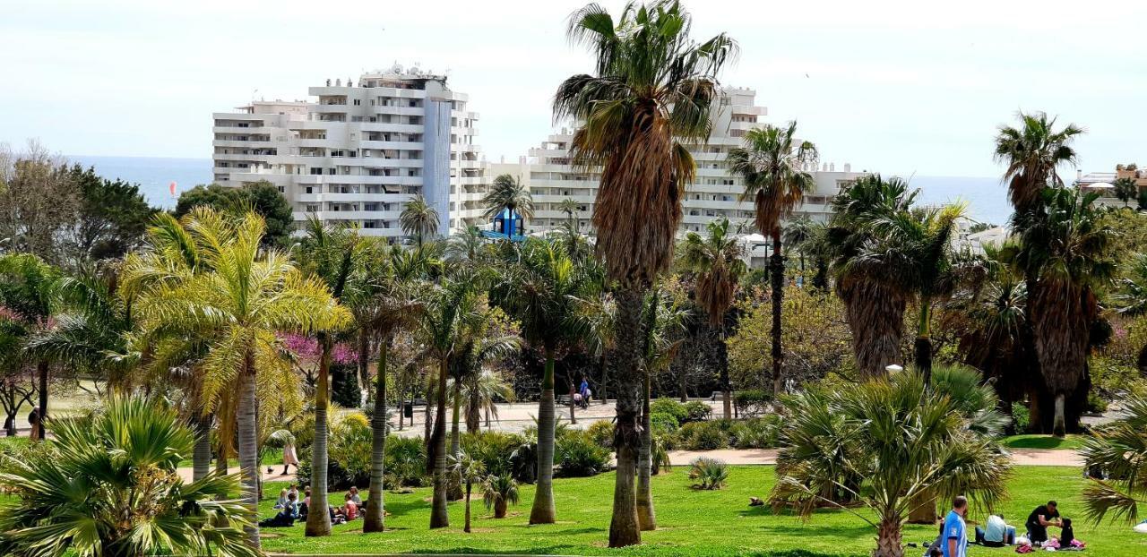El Estudio De La Playa Benalbeach Holidays Deluxe Benalmádena Eksteriør bilde