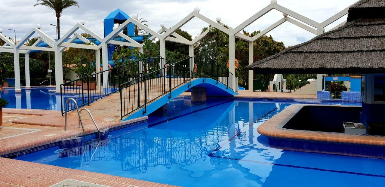 El Estudio De La Playa Benalbeach Holidays Deluxe Benalmádena Eksteriør bilde