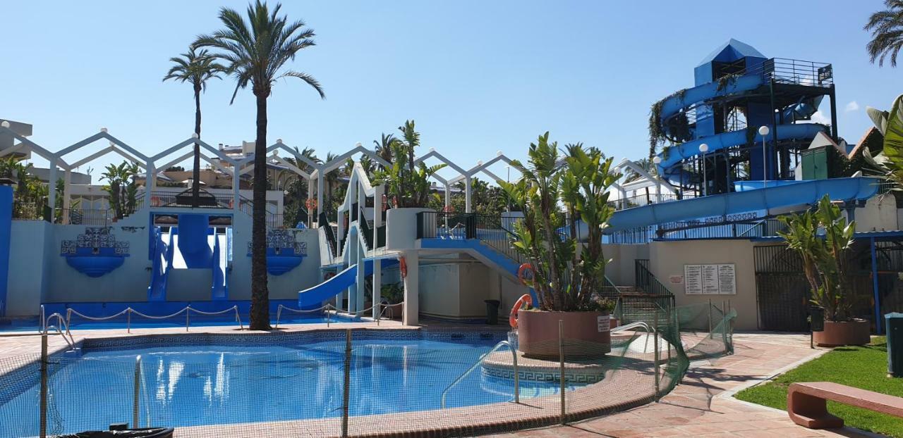 El Estudio De La Playa Benalbeach Holidays Deluxe Benalmádena Eksteriør bilde