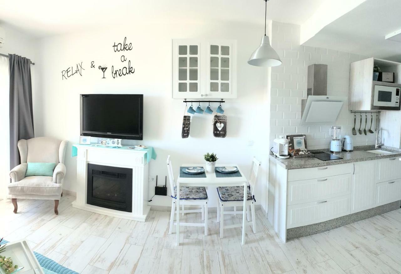 El Estudio De La Playa Benalbeach Holidays Deluxe Benalmádena Eksteriør bilde
