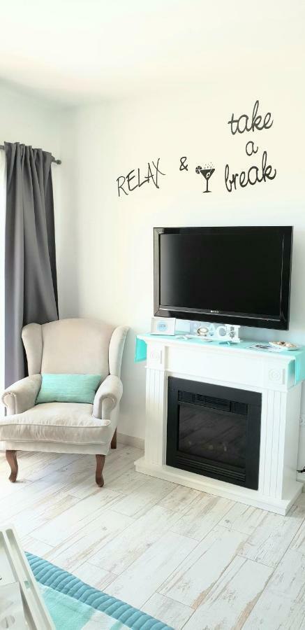 El Estudio De La Playa Benalbeach Holidays Deluxe Benalmádena Eksteriør bilde