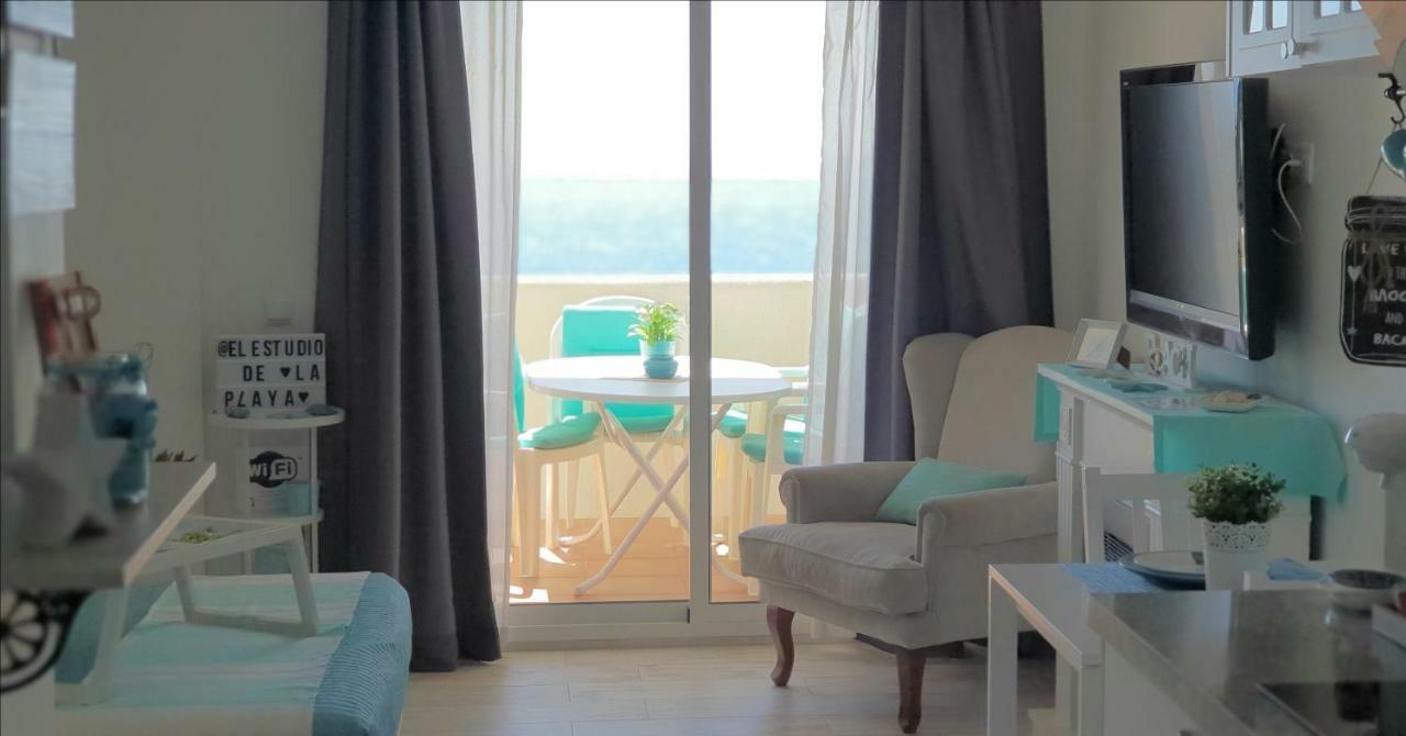 El Estudio De La Playa Benalbeach Holidays Deluxe Benalmádena Eksteriør bilde