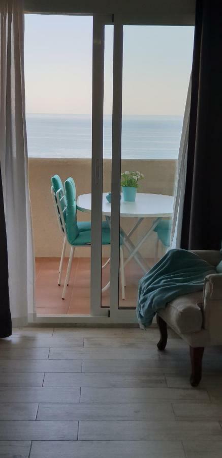 El Estudio De La Playa Benalbeach Holidays Deluxe Benalmádena Eksteriør bilde